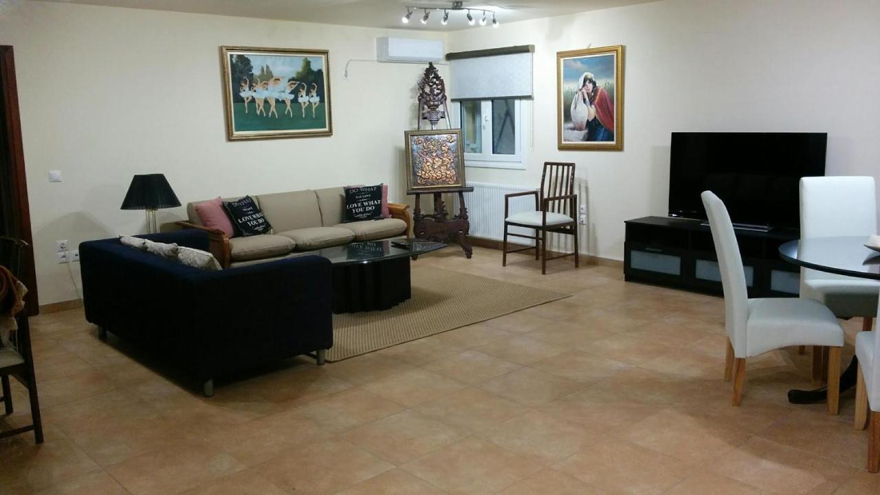 Lovely 2-Bedroom Apartment At Greek Riviera Vari  Luaran gambar